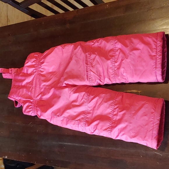 Girls hot pink size 4 Snowpants Winter - Picture 4 of 4